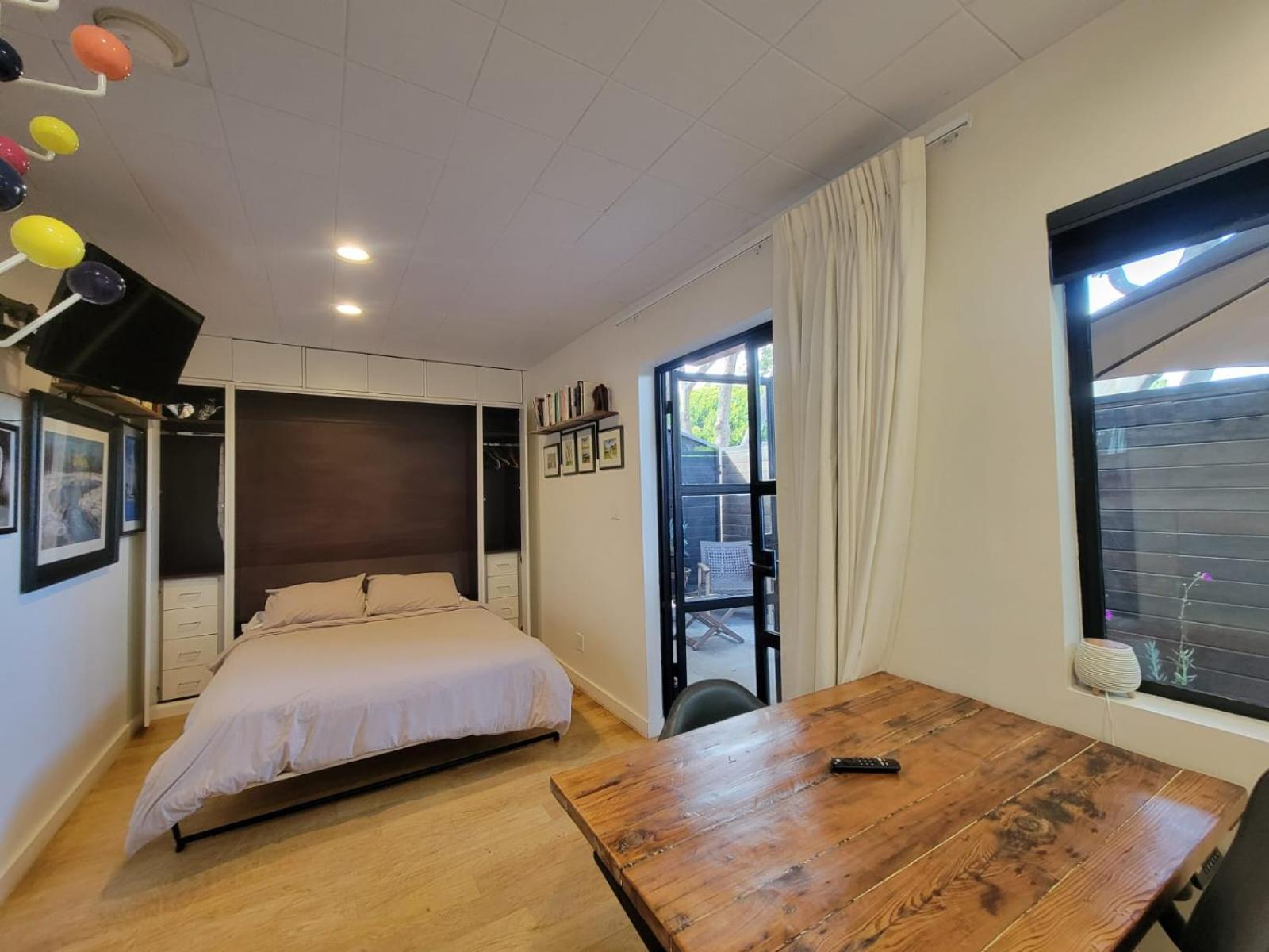 Venice Beach Studio With Large Private Patio Steps To The Beach Los Angeles Kültér fotó
